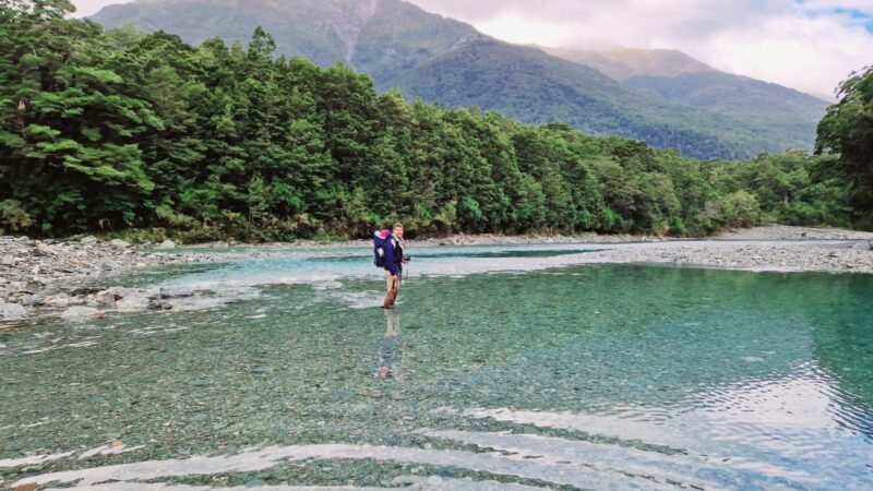 Unterwegs zu den Blue Pools durch den Makarora River