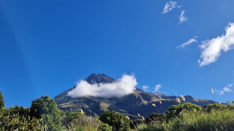 Blick auf den Vulkan Mount Taranaki